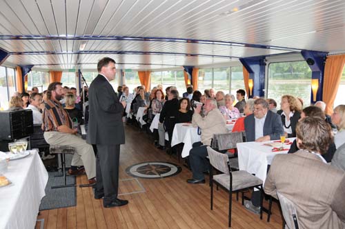 D300_20080913_073_ARI